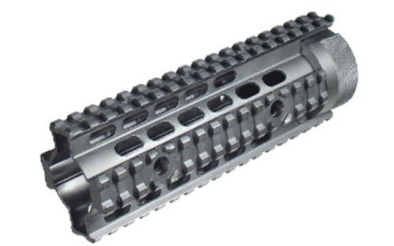 Leapers, Inc. - UTG Model 4/15 Quad Rail, Fits AR Rifles, Carbine Length, Free Float, Black