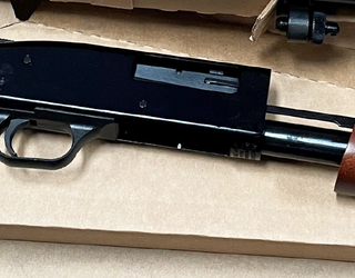 Mossberg 500 20 Ga, 24" Barrel, Blued Barrel/Rec, Wood Bantam Dual Comb Stock, 5rd